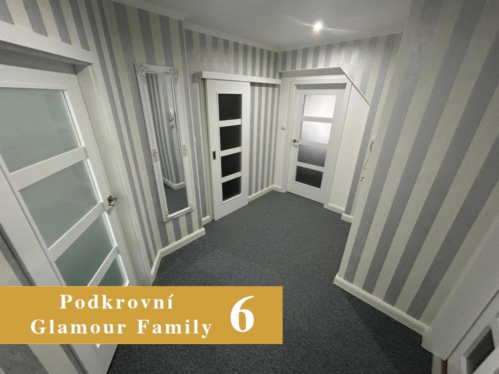 Efipa Glamour Apartments Plzeň Esterno foto