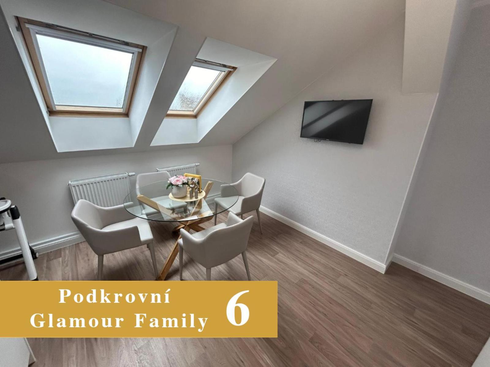Efipa Glamour Apartments Plzeň Esterno foto