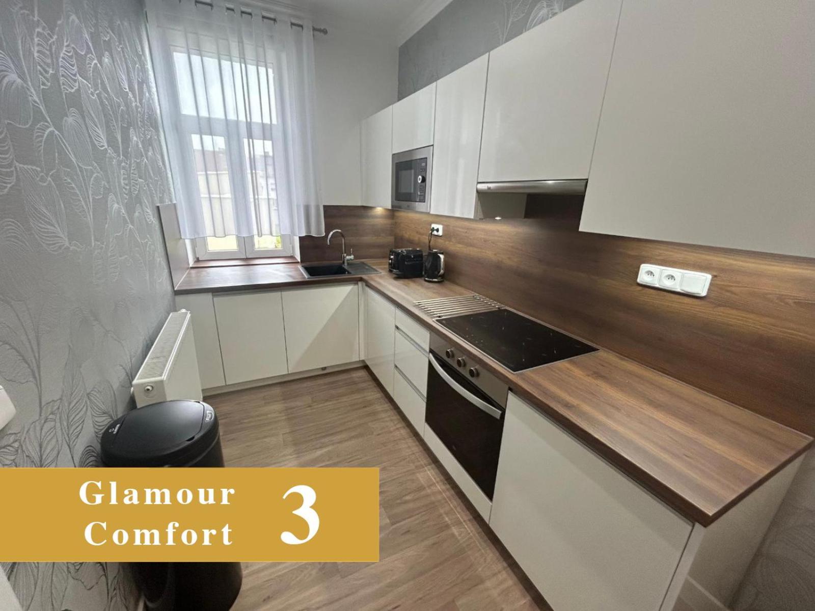 Efipa Glamour Apartments Plzeň Esterno foto